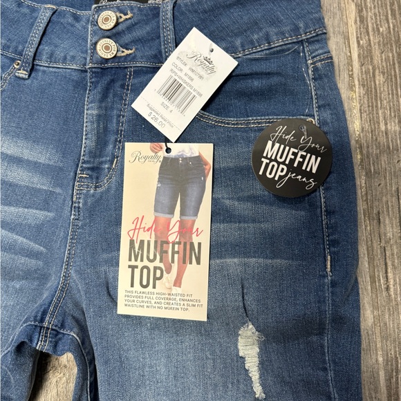 NWT! ROYALTY FOR ME HIGH-RISE BERMUDA SHORTS LADIES SIZE 4 - Picture 2 of 5